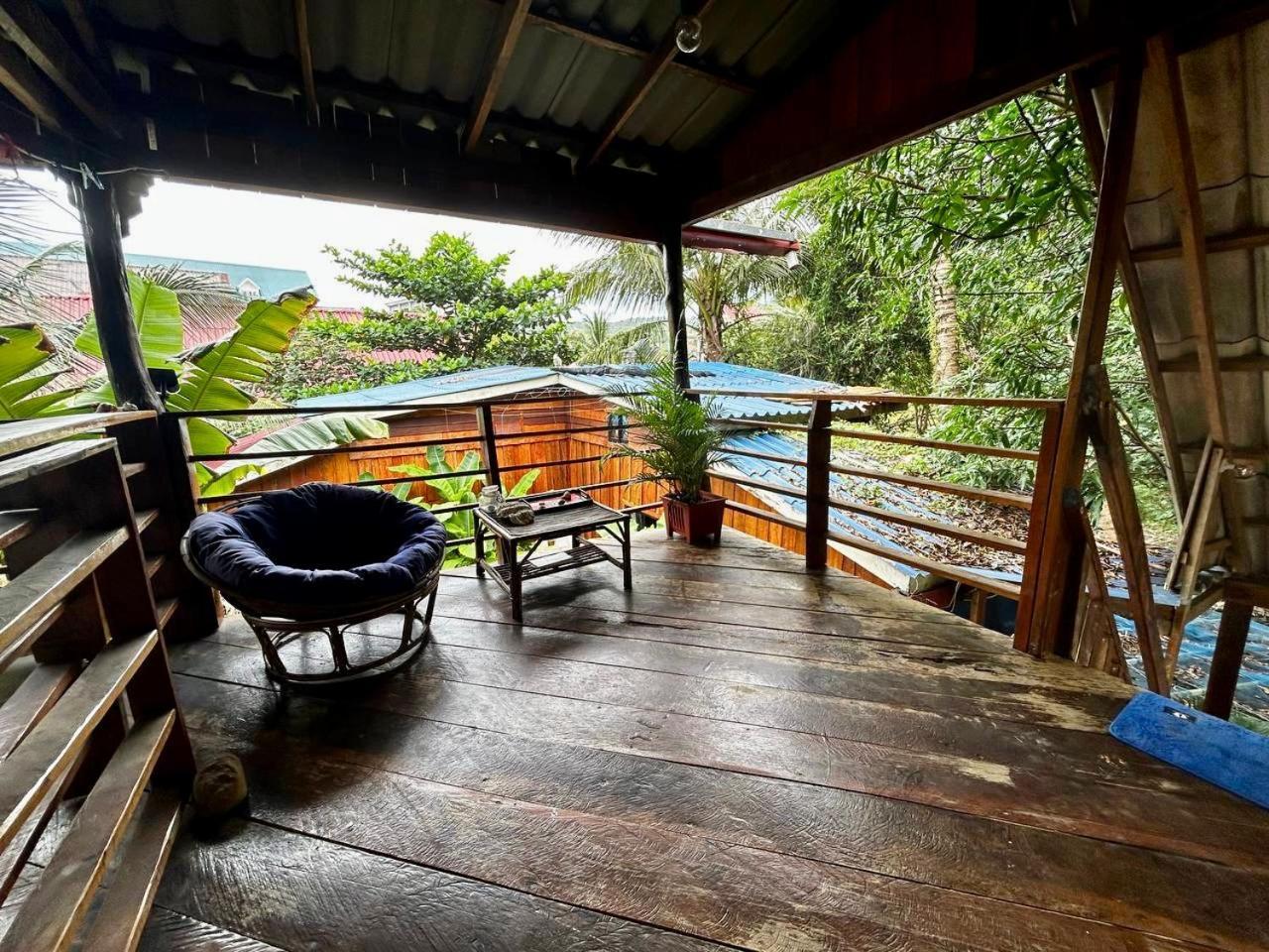 Beach House Cambodia Ко Ронг Санлоем Екстериор снимка